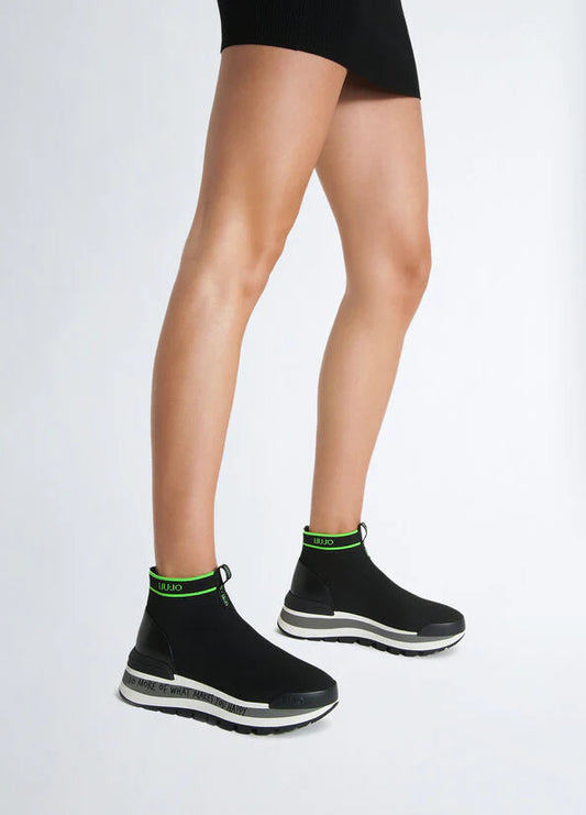 Sock sneakers nere traforate